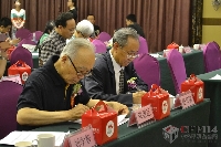 印工協(xié)印機(jī)分會(huì)名譽(yù)理事長(zhǎng)張致遠(yuǎn)（左）與中印協(xié)常務(wù)副理事長(zhǎng)張雙儒（右）會(huì)場(chǎng)風(fēng)采